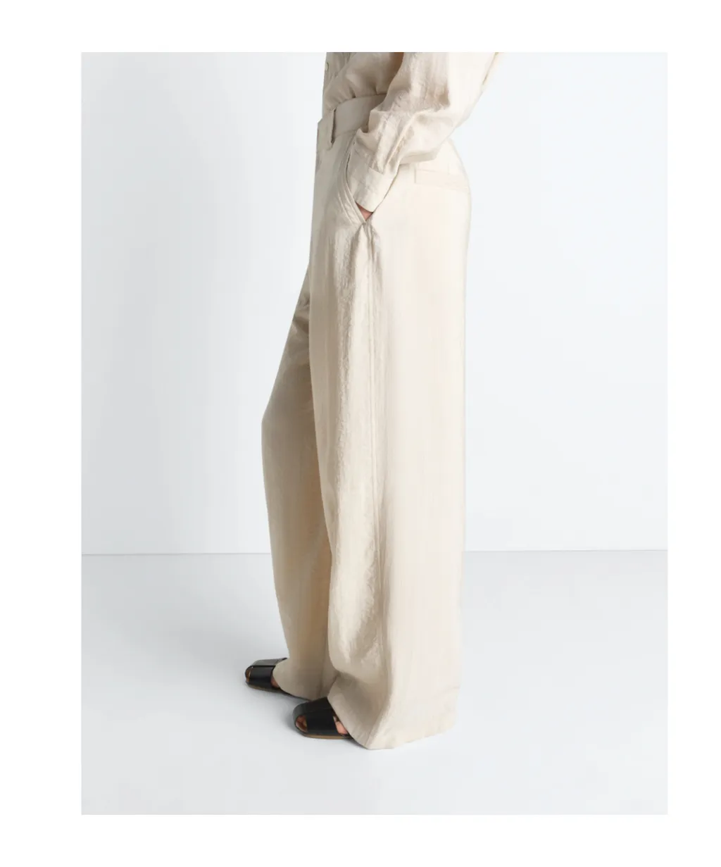 Straight Tailored Pants In Dry Silk