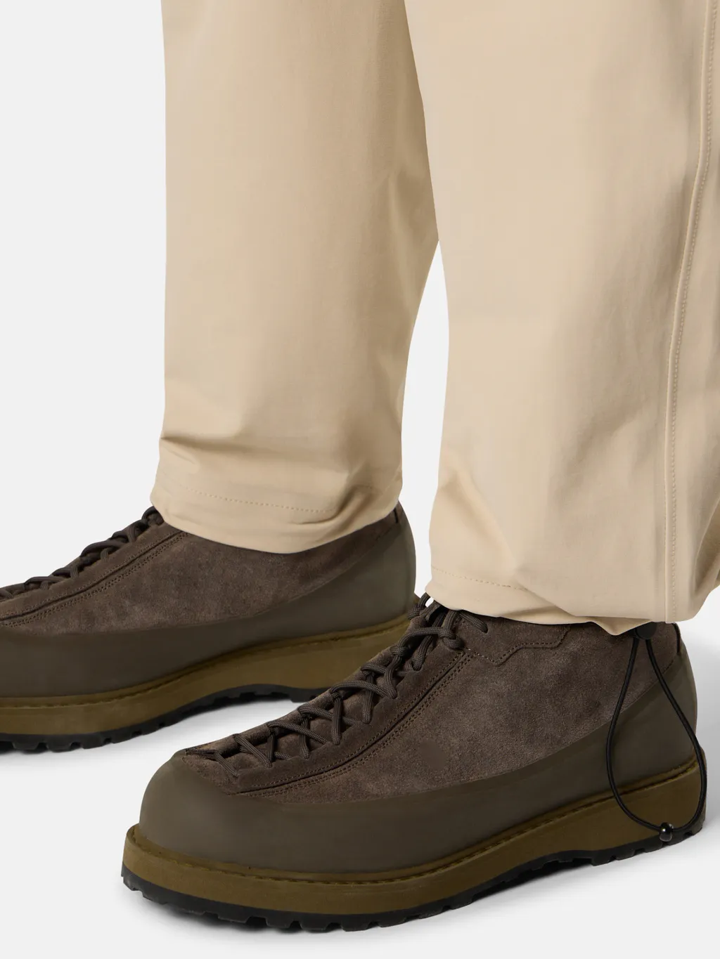 Loose-Fit Joggers With Pockets And Elasticated Waistband