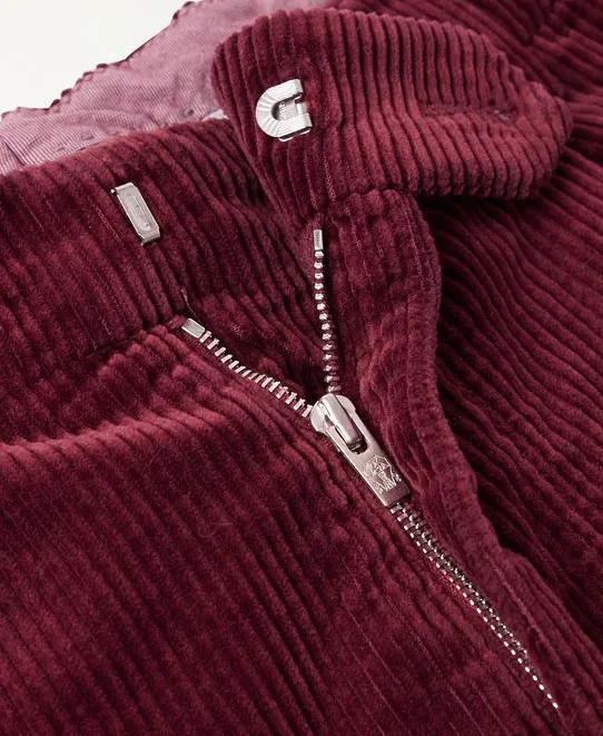 Straight Pleats