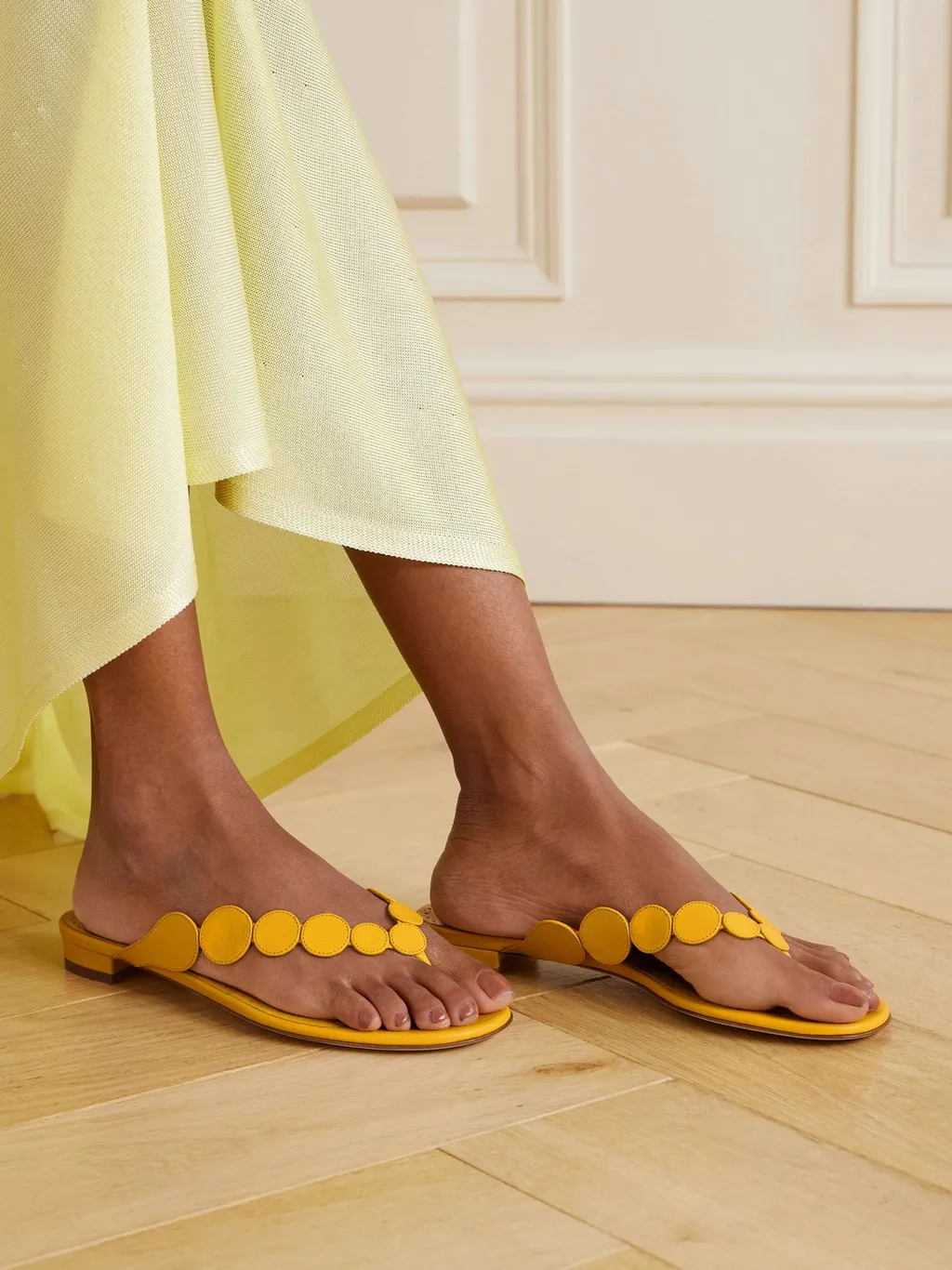 Round Toe Slippers