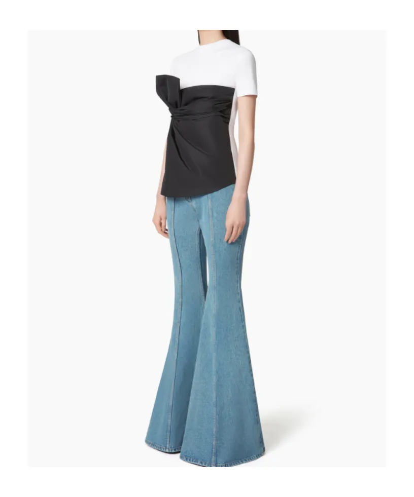 Flared Jeans