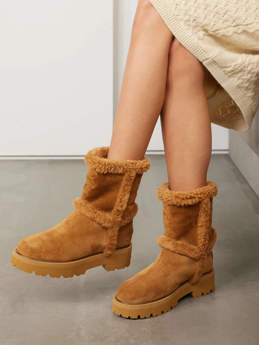 Round-Head Short Boots
