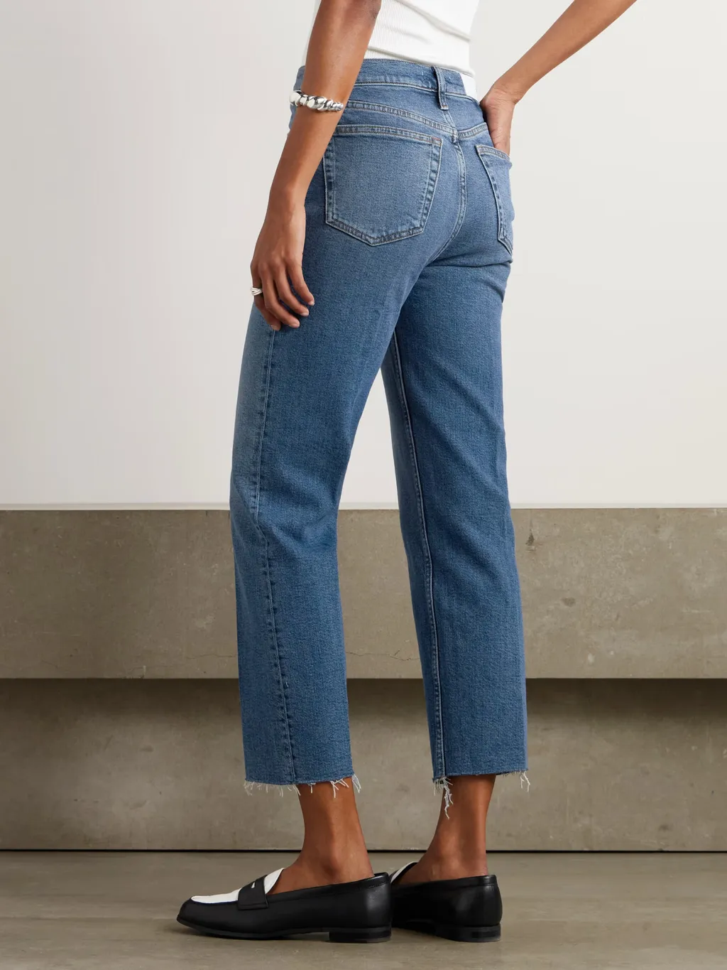 Straight Jeans