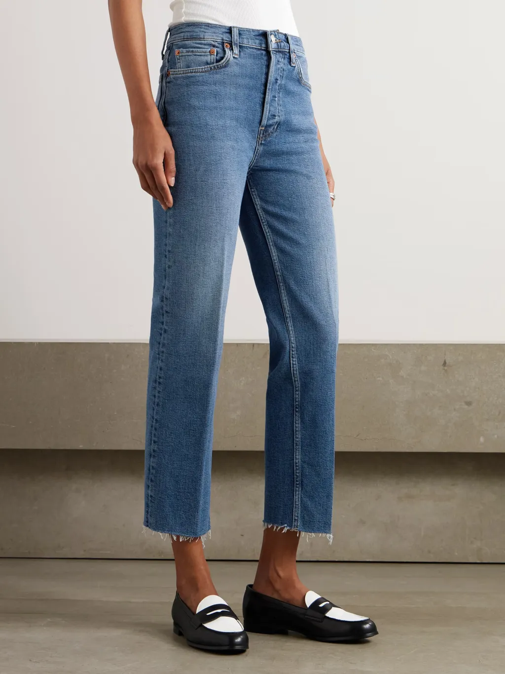 Straight Jeans