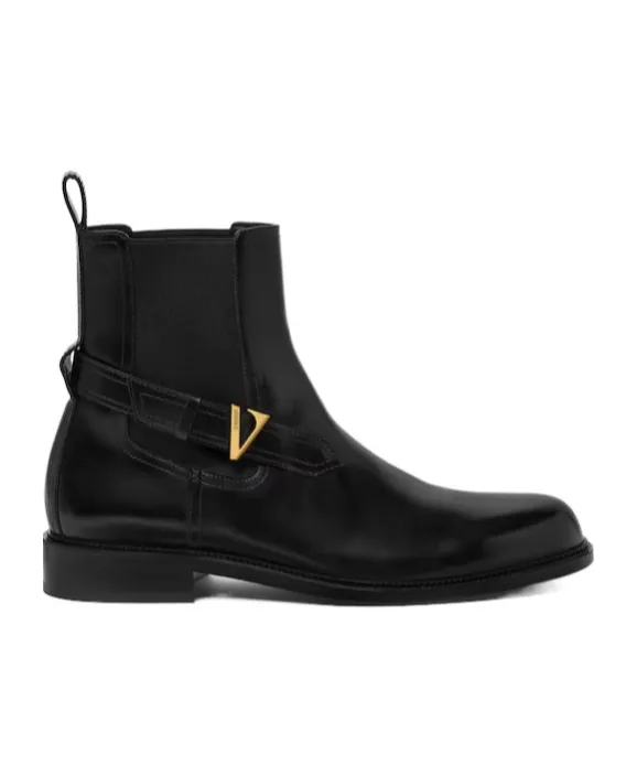 Versace V-Plaque Chelsea Boots