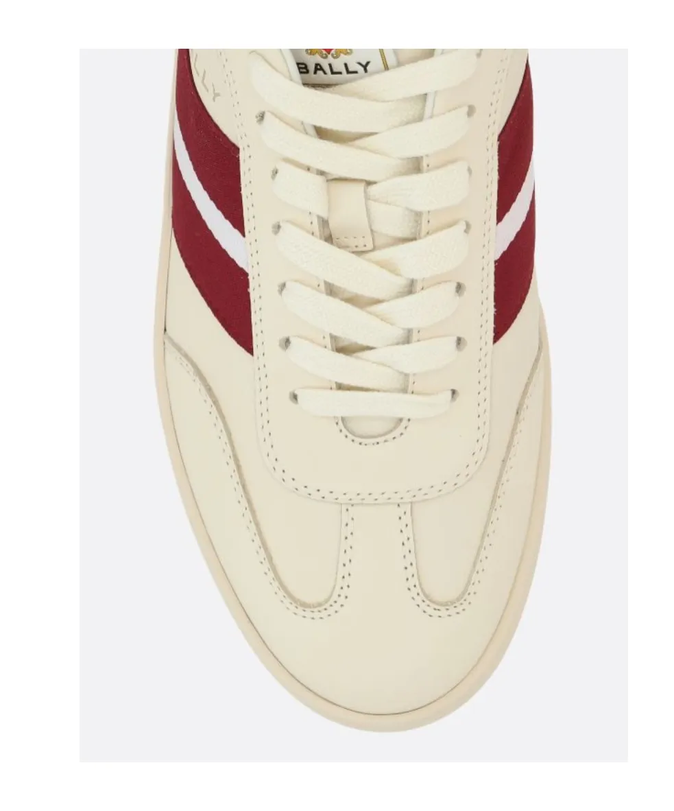Round-Toe Sneakers