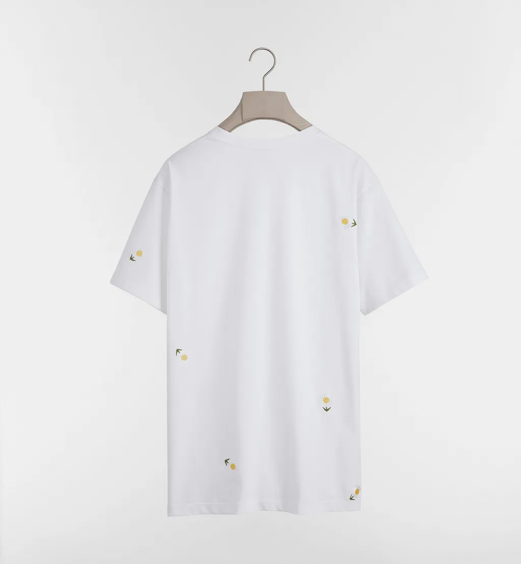 Short-Sleeved T-Shirt