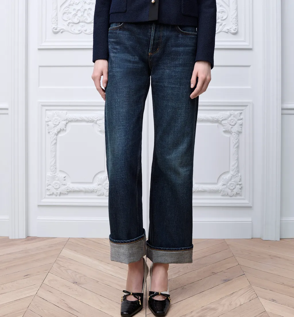 Flared Jeans