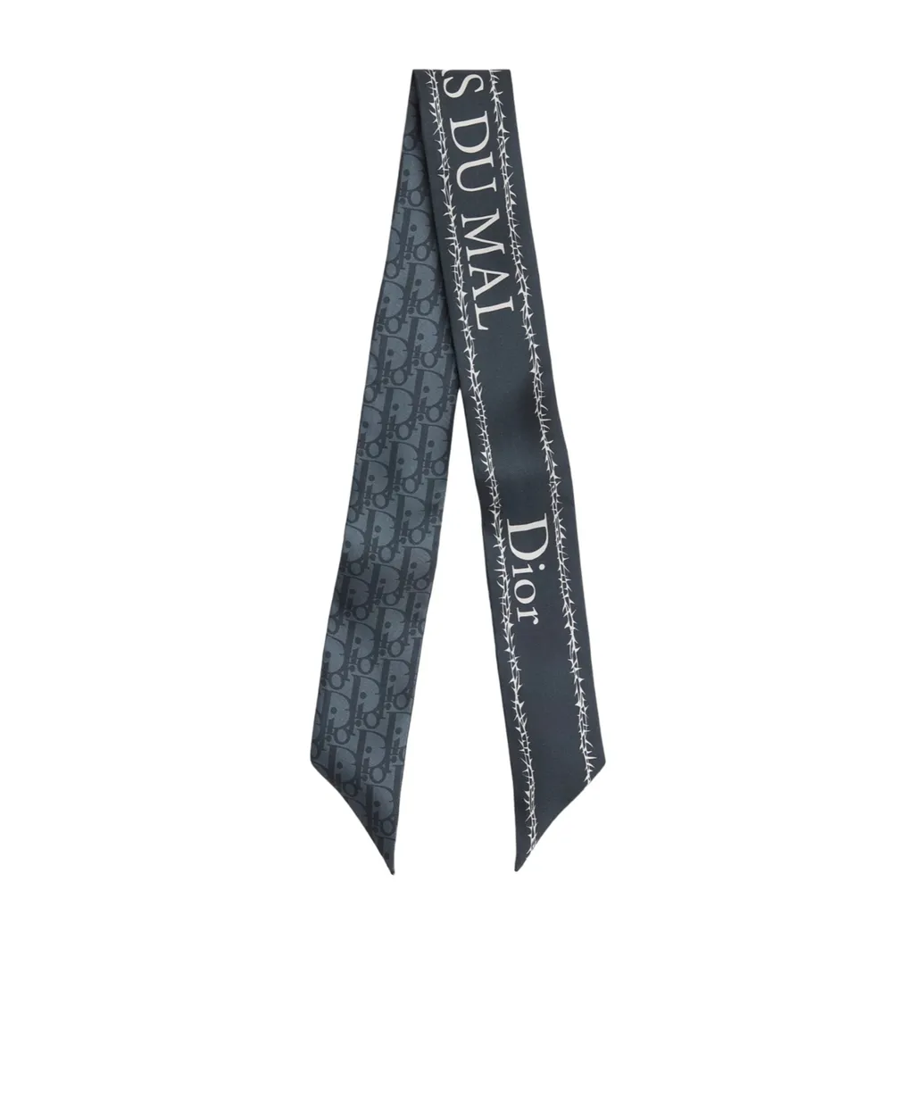 Book Cover Mitzah Scarf