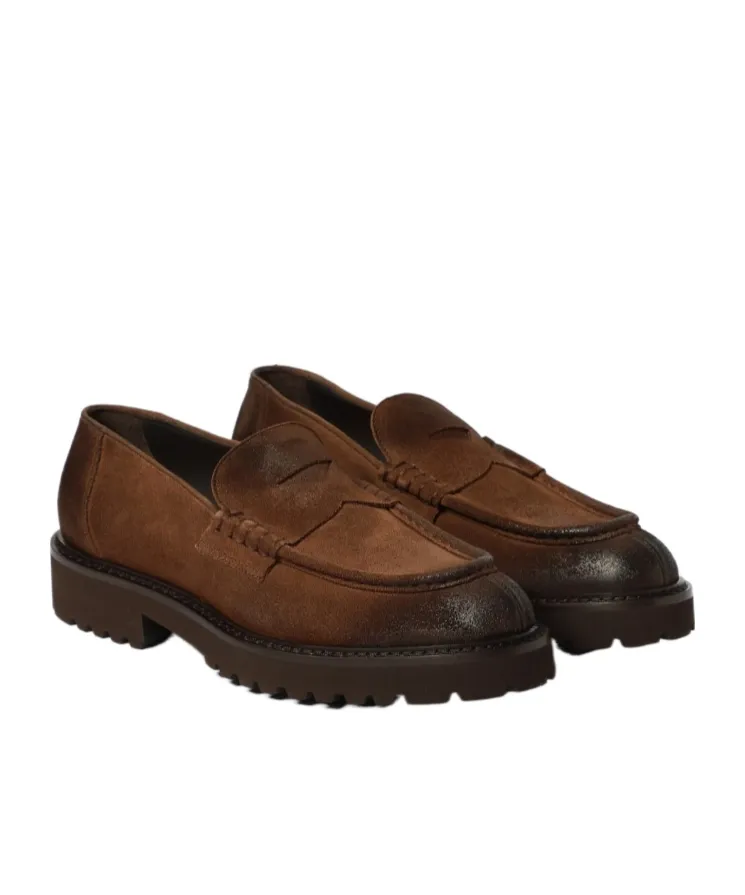 Round-Toe Casual Shoes