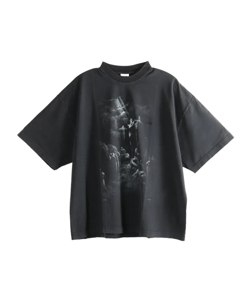 Graphic Distressed T-Shirt