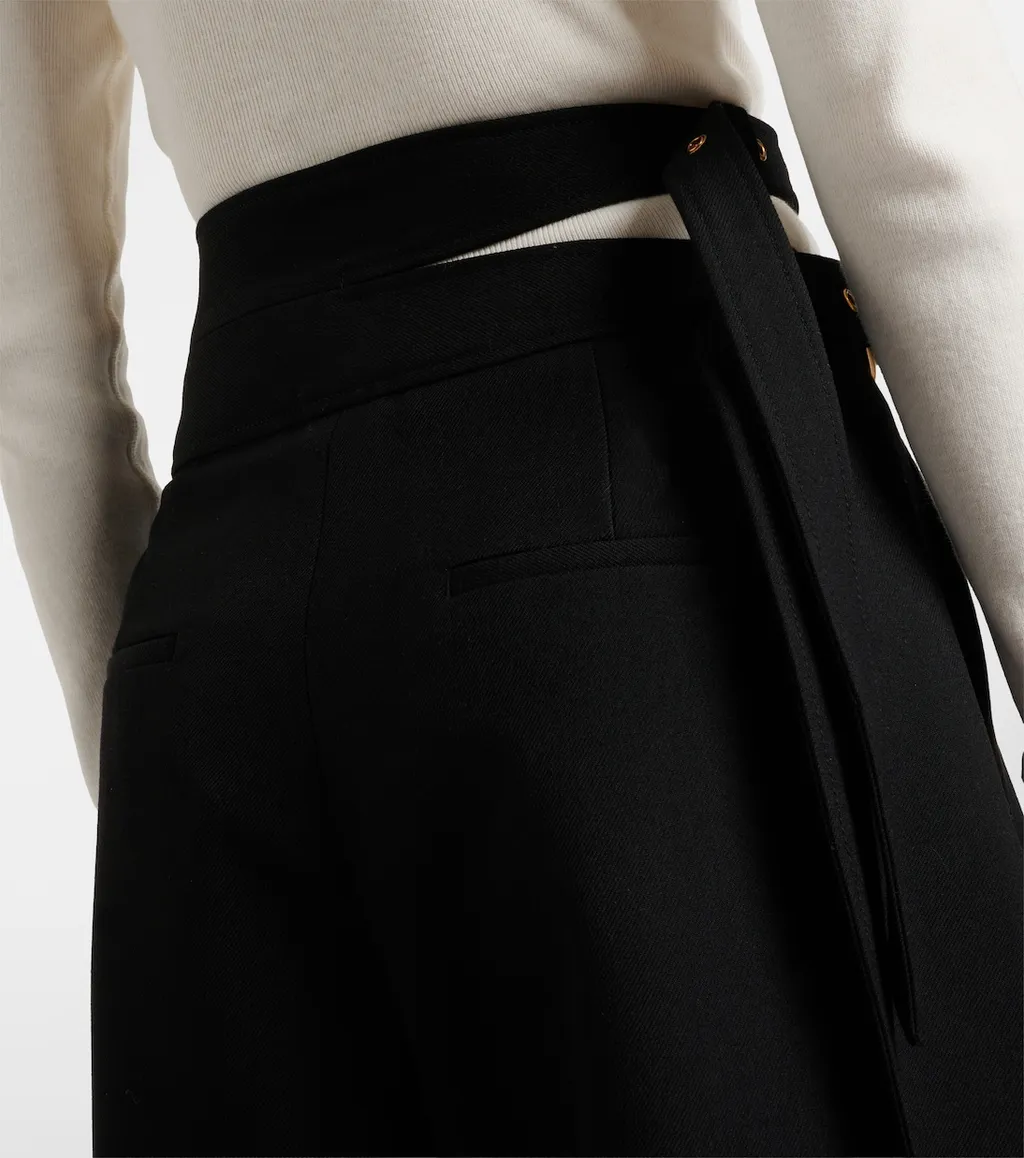Virgin Wool Shorts