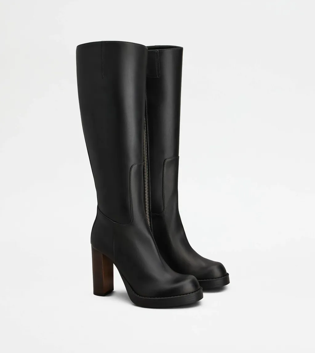 Round-Toe High-Heeled Boots