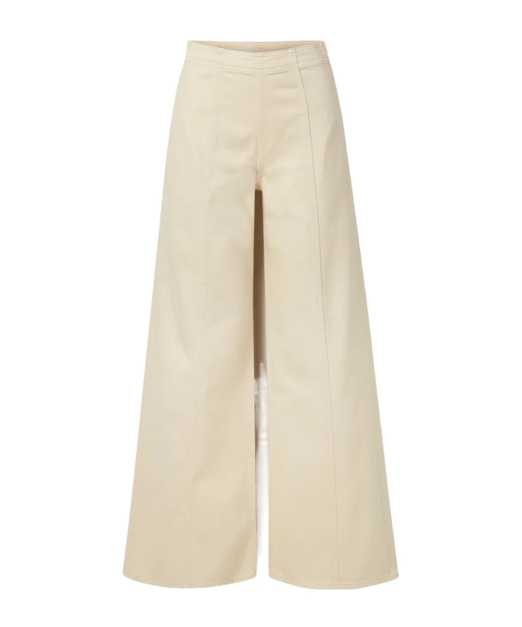 Spliced High-Waisted Wide-Leg Jeans