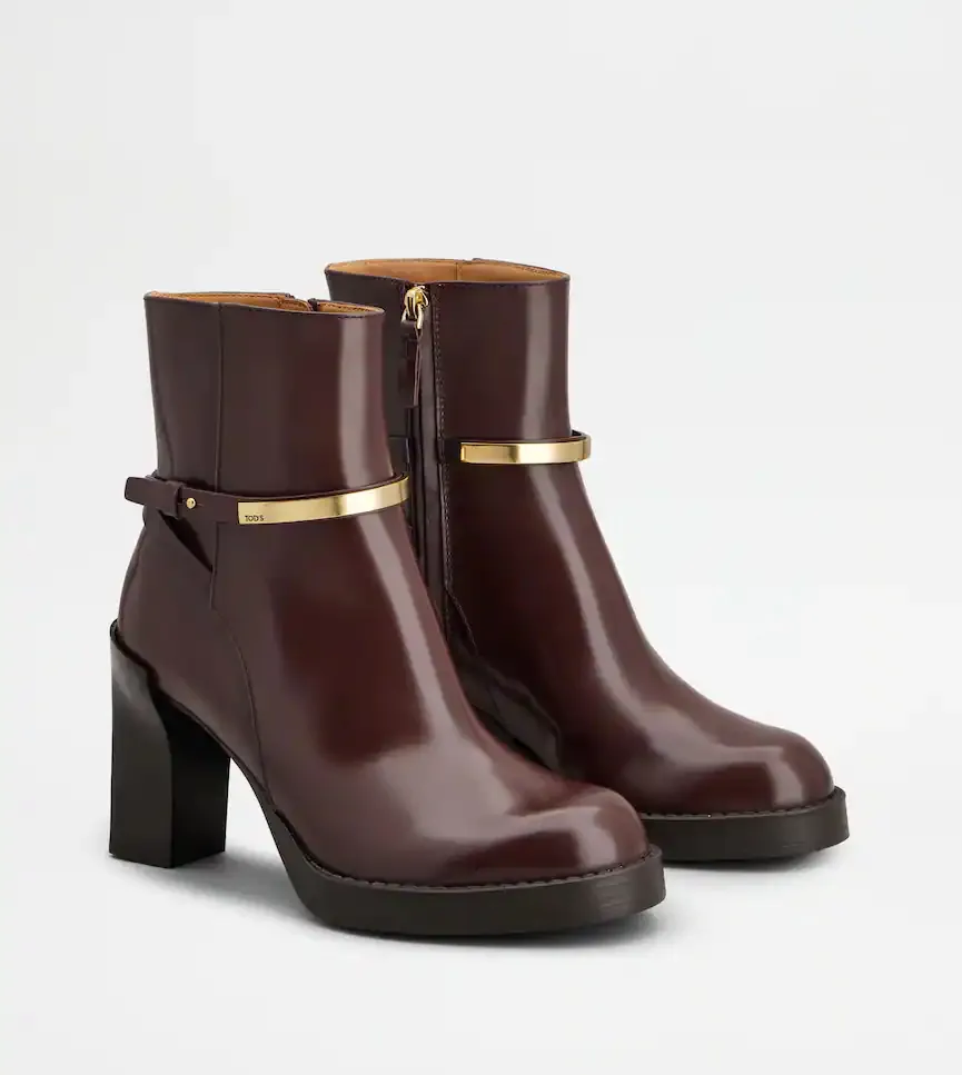 Tod's Zip-Up Ankle Boots