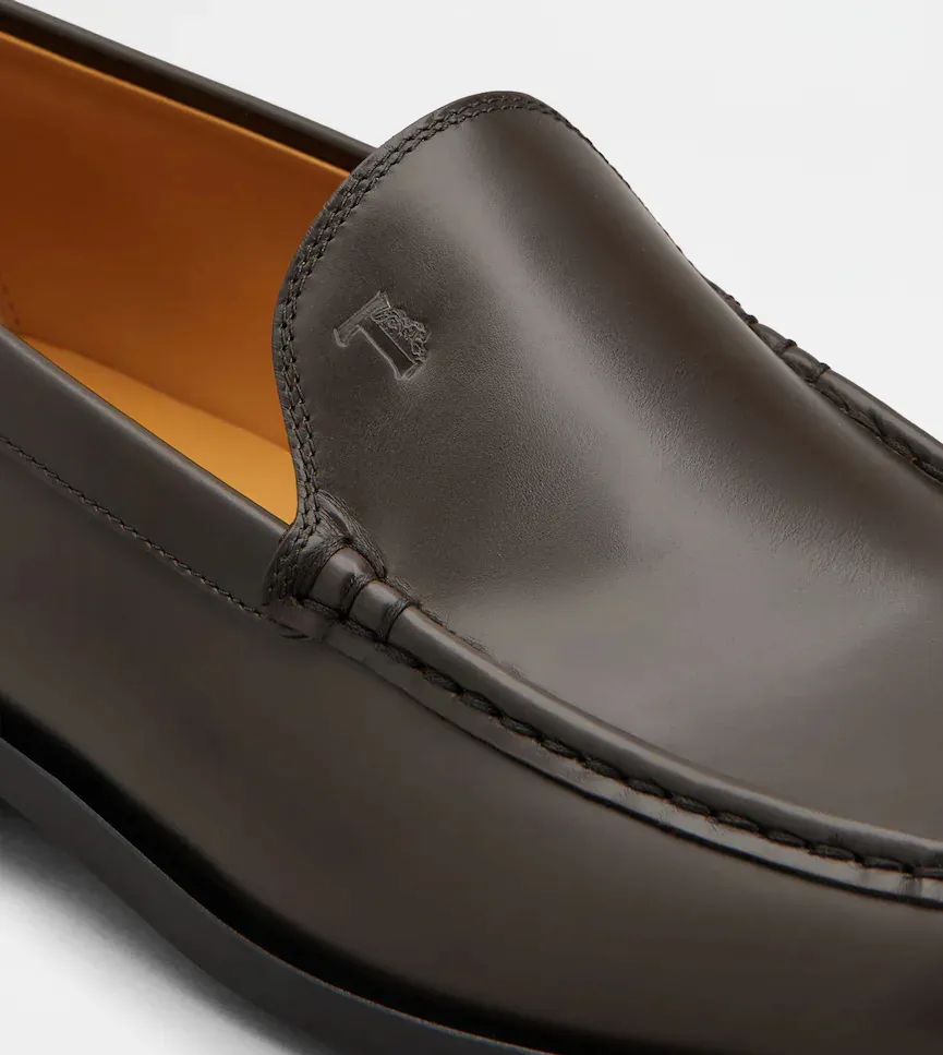 Tod's Slipper Loafers