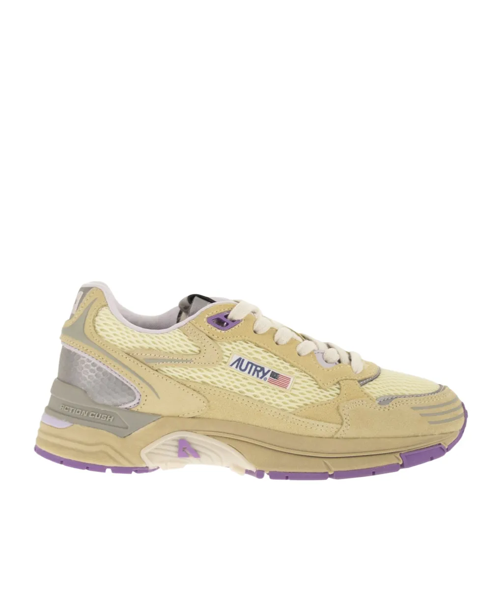 Autry Hyperway Low-Top Sneakers
