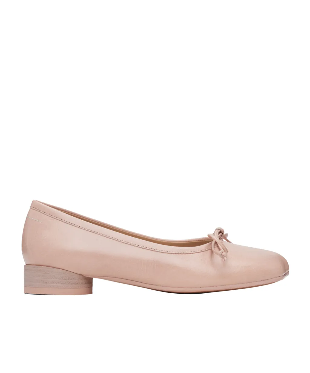 Bow Block-Heel Pumps