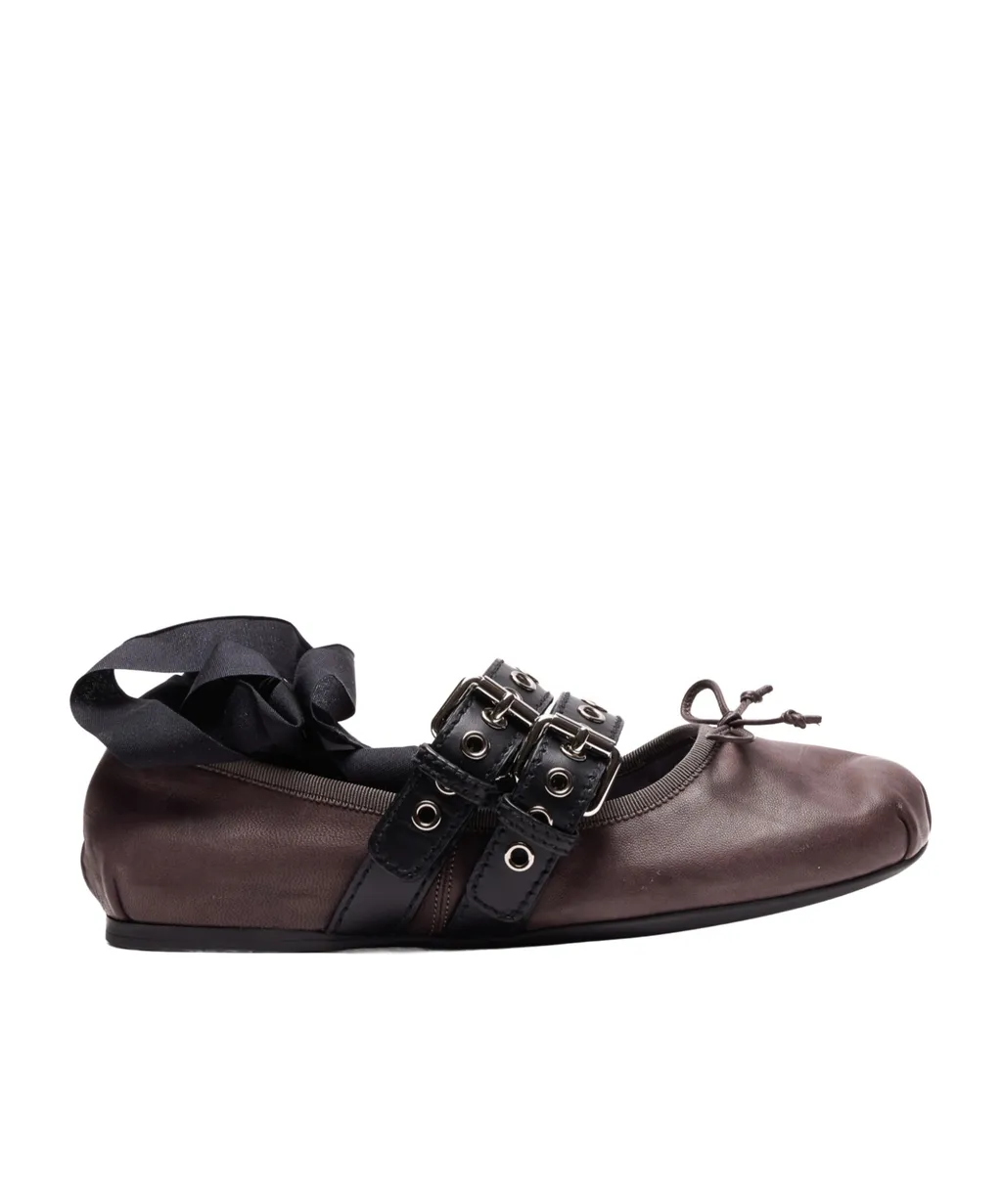 Round-Toed Ballet Shoes