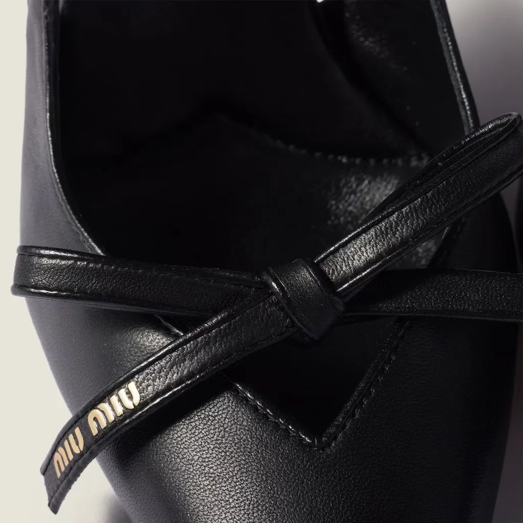 Leather Slingback Pumps With Bow