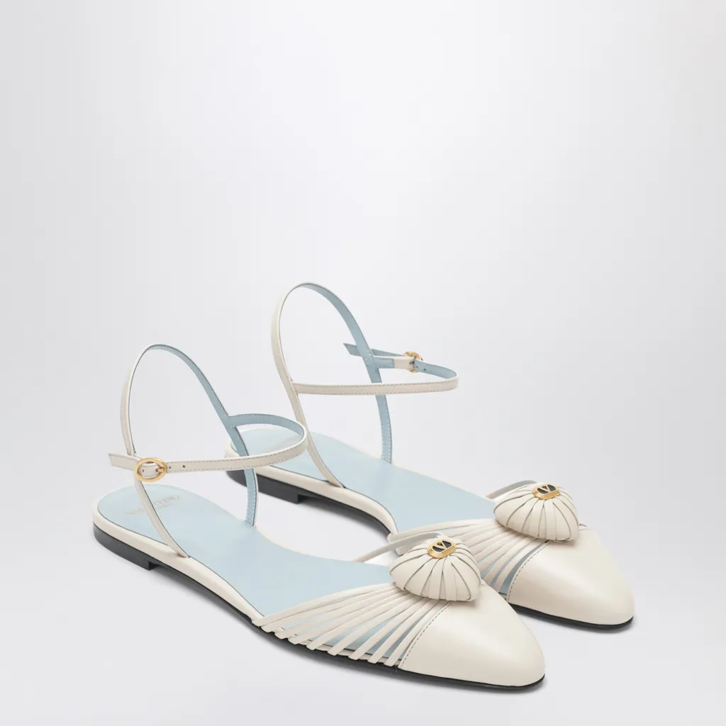 Coeur Royal Flat Sandals