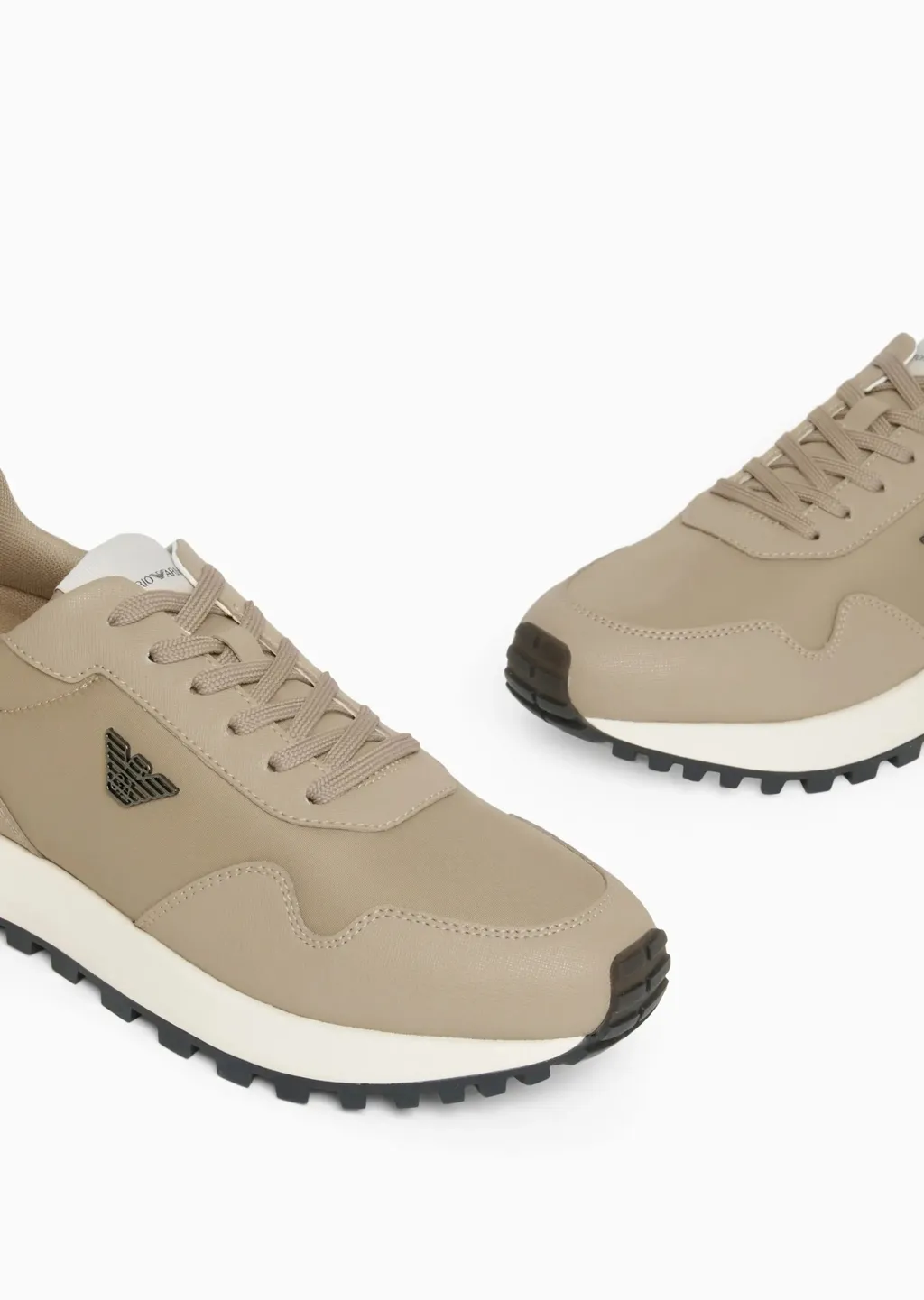 Logo-Detail Sneakers