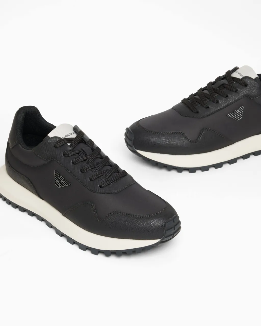 Logo-Detail Sneakers