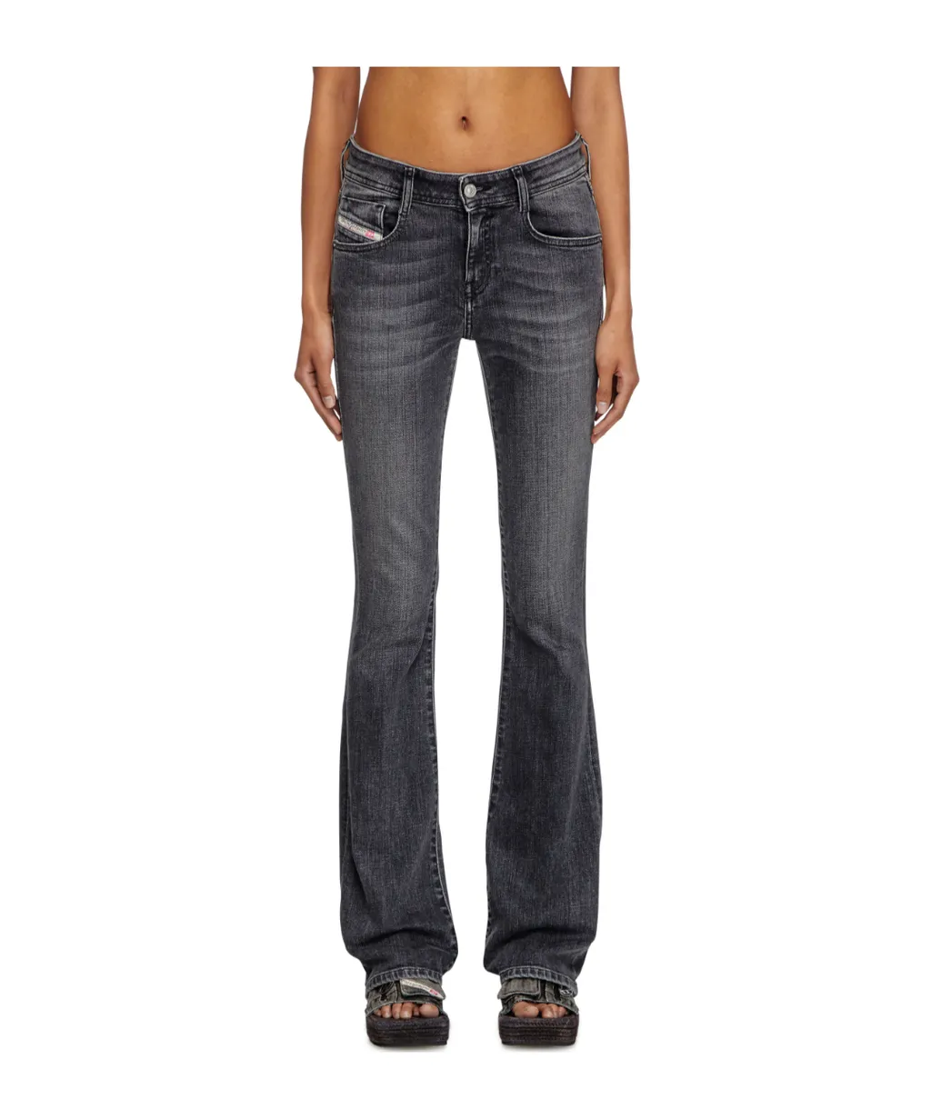 Low Waist Bootcut Jeans