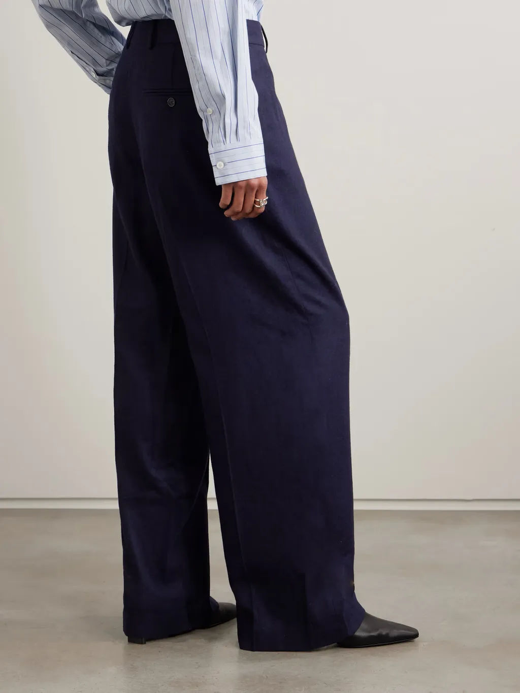 Pleated Wide-Leg Casual Pants