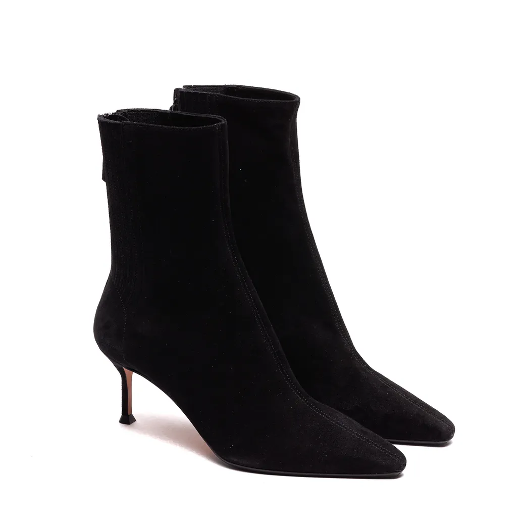 Aquazzura Pointed Toe Heeled Boots