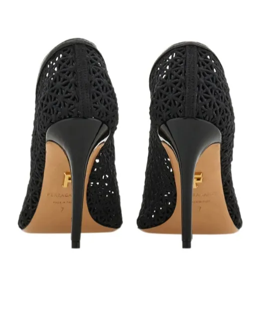 Macramé Pump