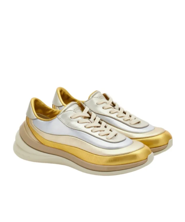 Sneaker