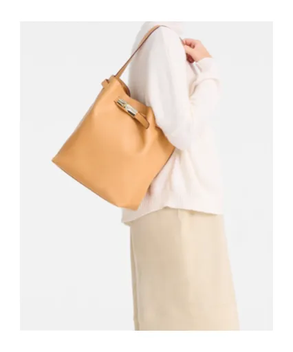 Le Roseau L Smooth Leather Shoulder Bag