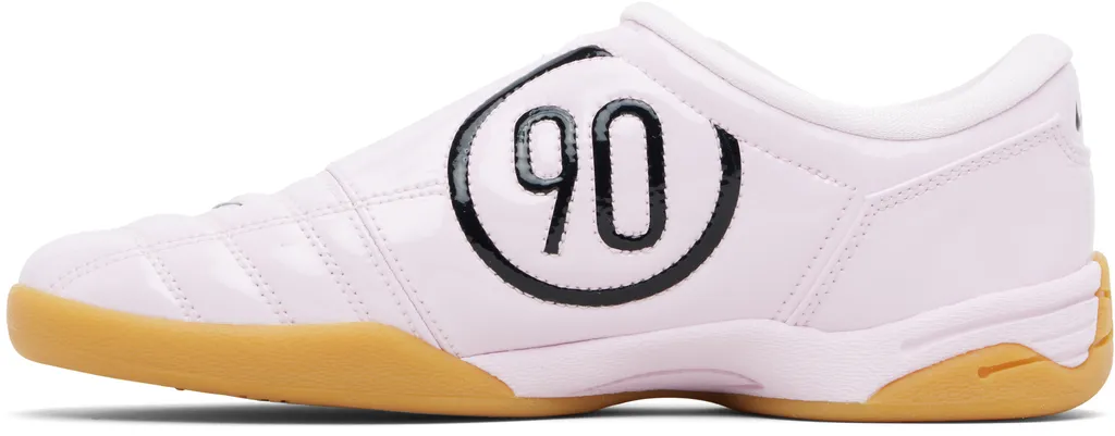 Total 90 Sneakers