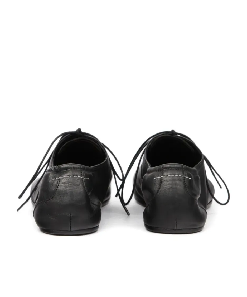 Square-Toe Oxford Shoes