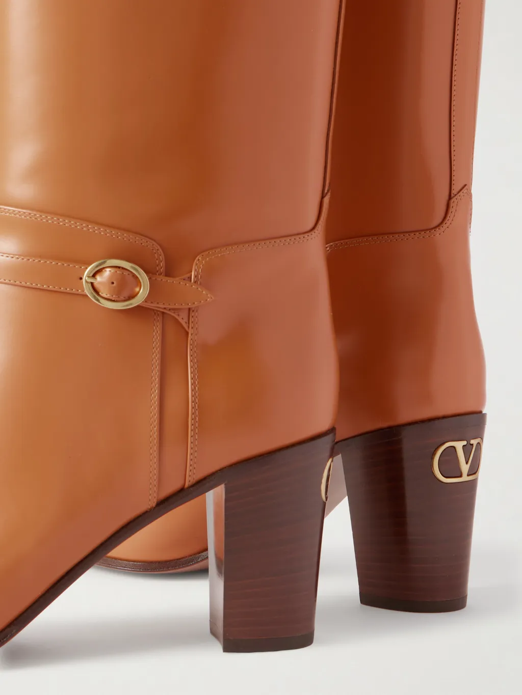 Round-Head Boots