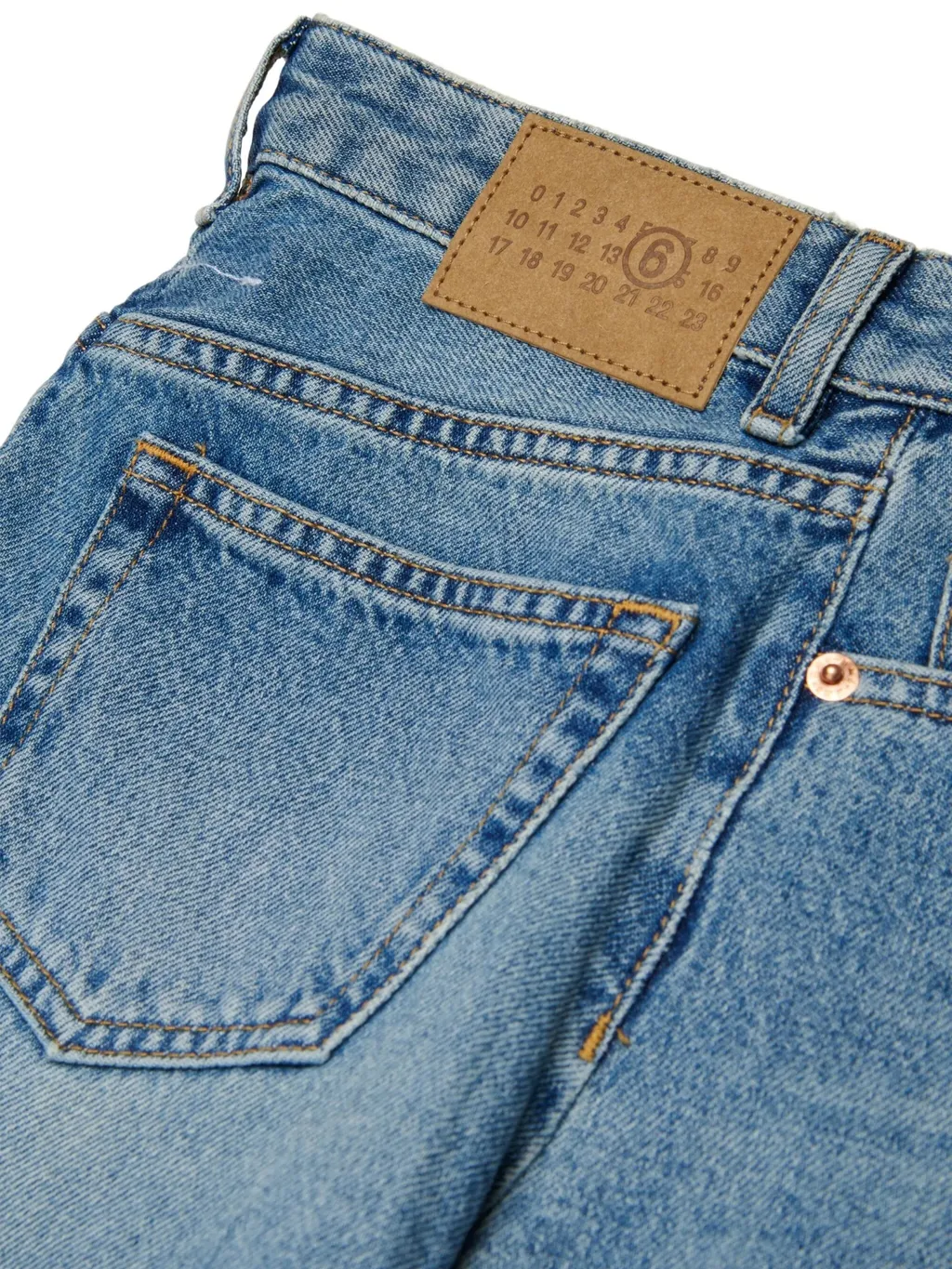Regular Fit Jeans In Light Blue Wash