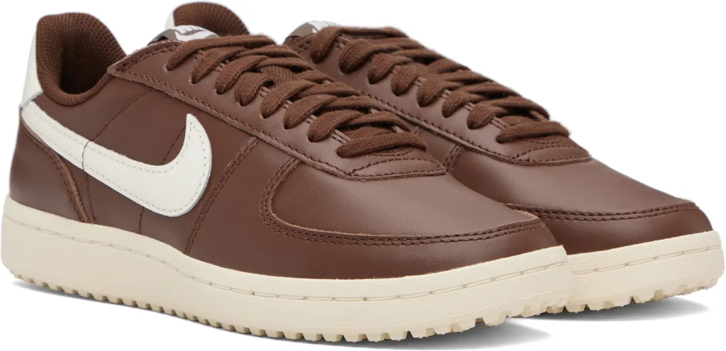 Field General Sneakers