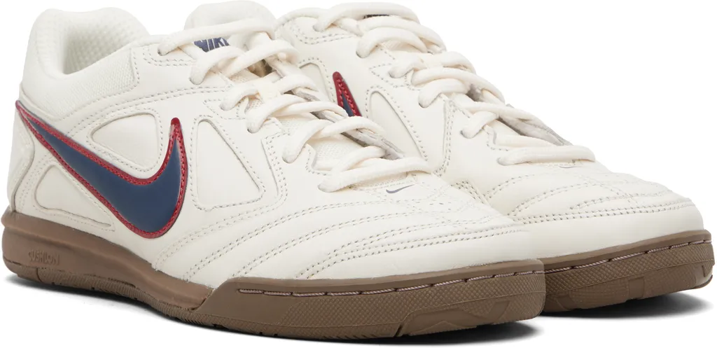 Gato Sneakers