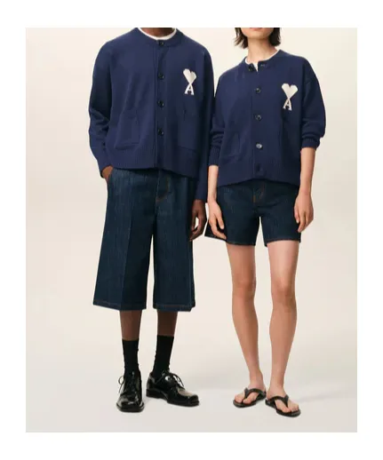 Amilong Sleeve Buttoned Cardigan