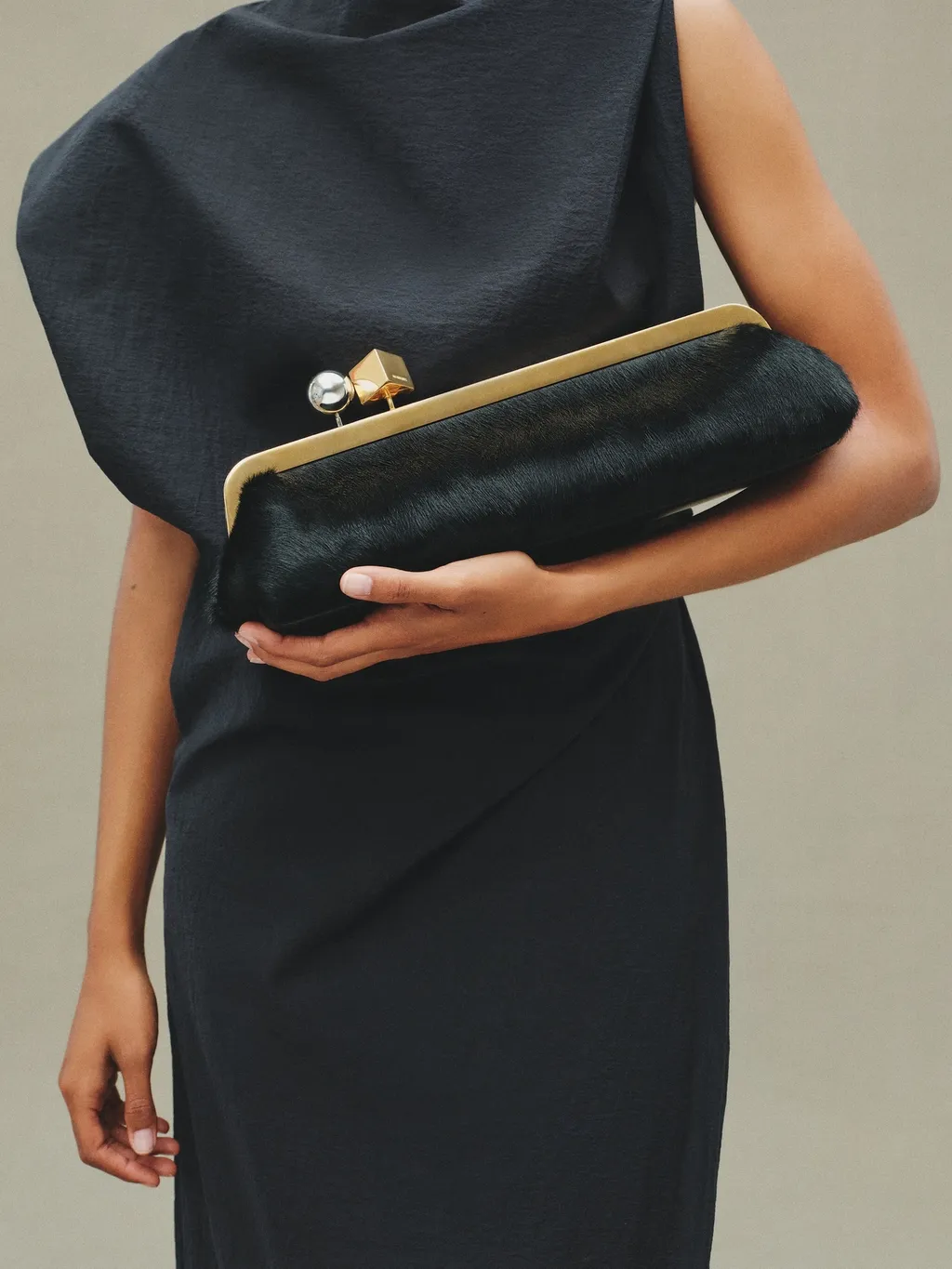 The Salon Clutch