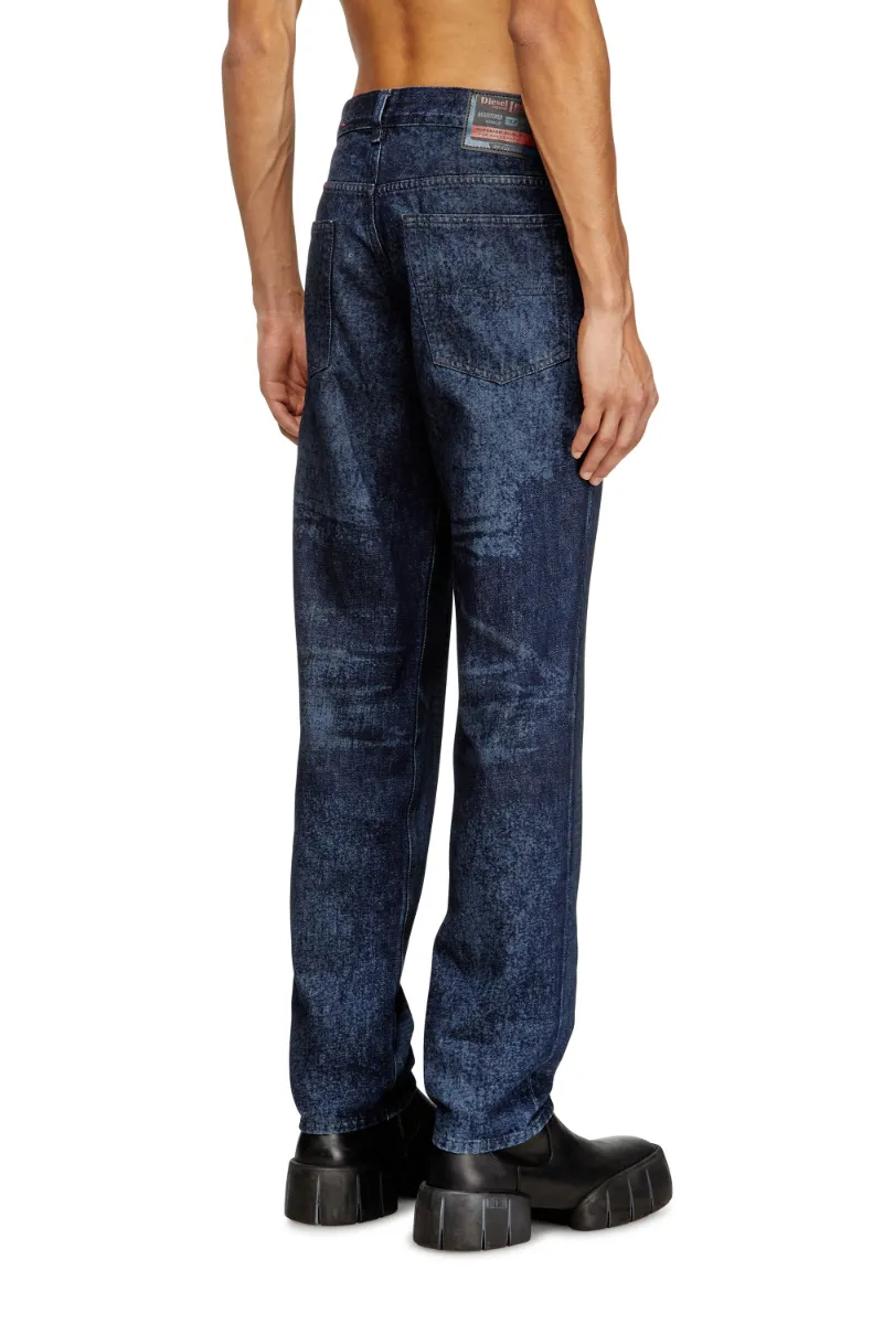 2023 D-Finitive Buttoned Jeans