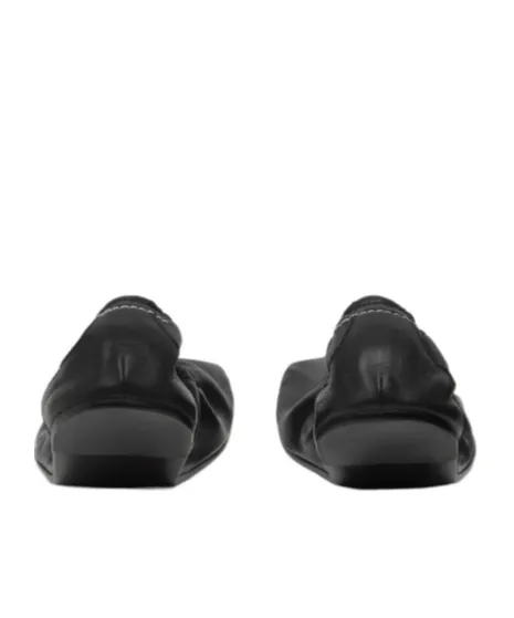 Mm6 Maison Margiela Square Toe Slip-On Flat Shoes
