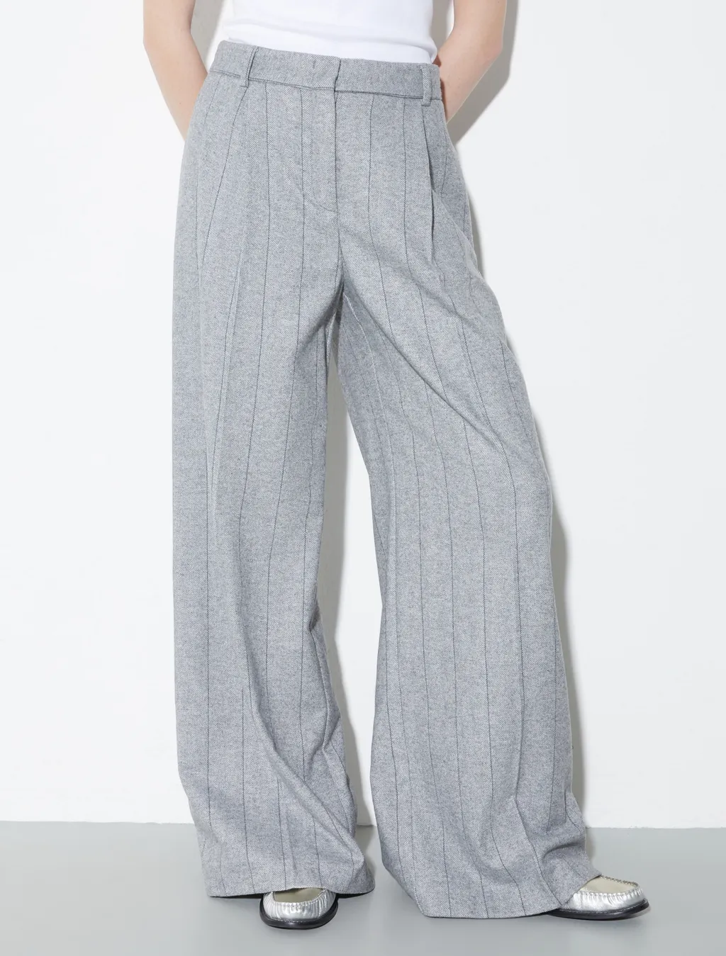 Wool Wide-Leg Casual Pants
