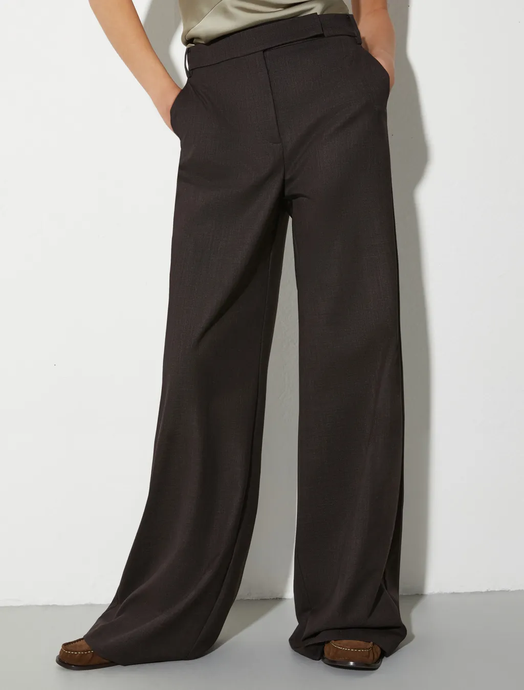Wide-Leg Wool Pants