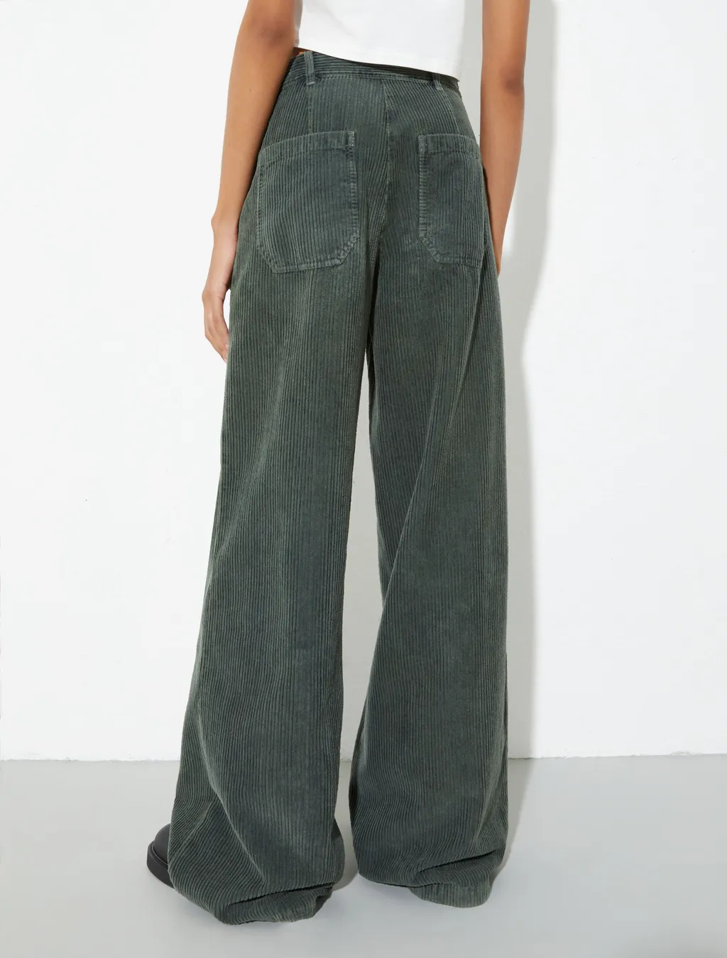 Ginosa Wide-Leg Pants