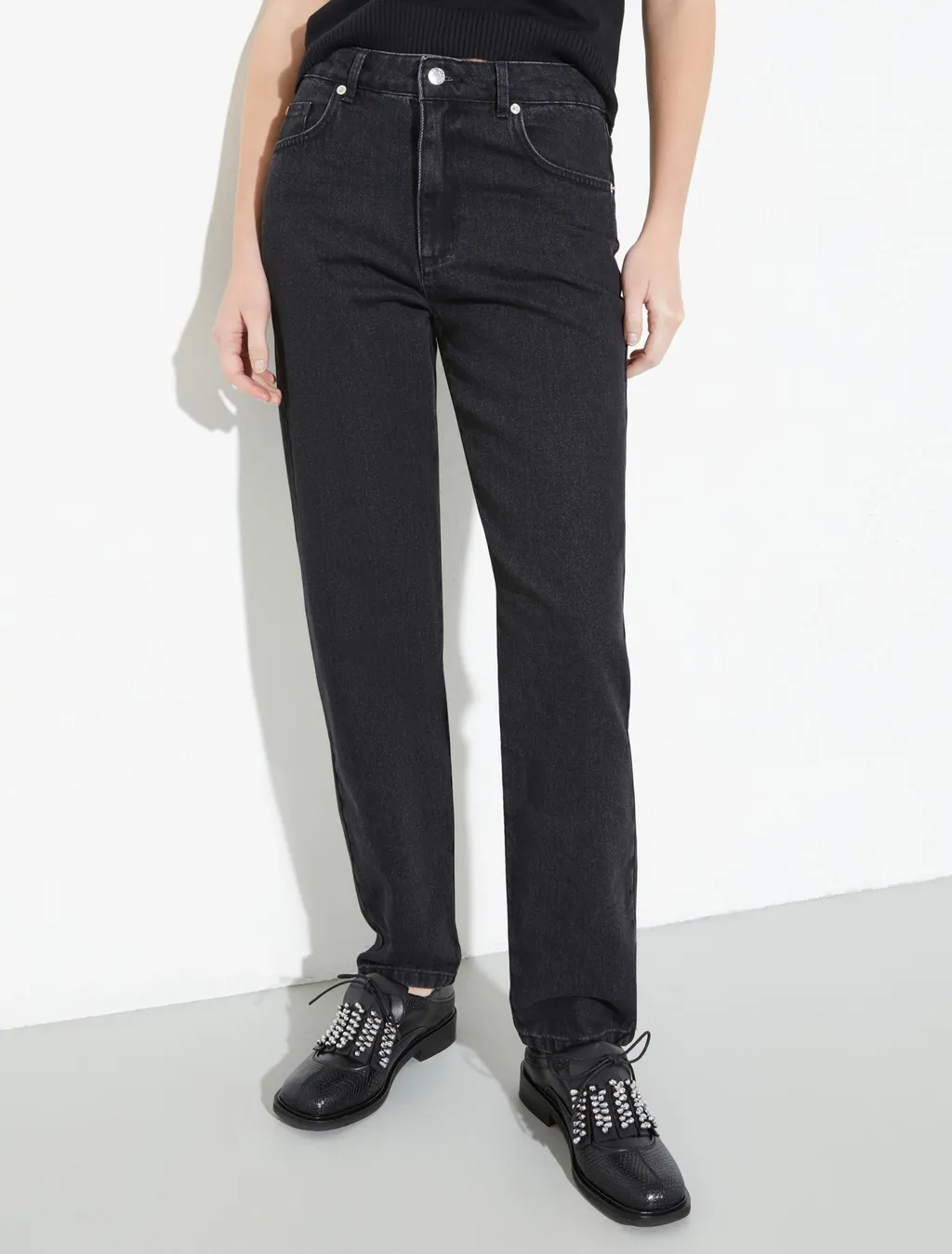 Multi-Pocket Jeans