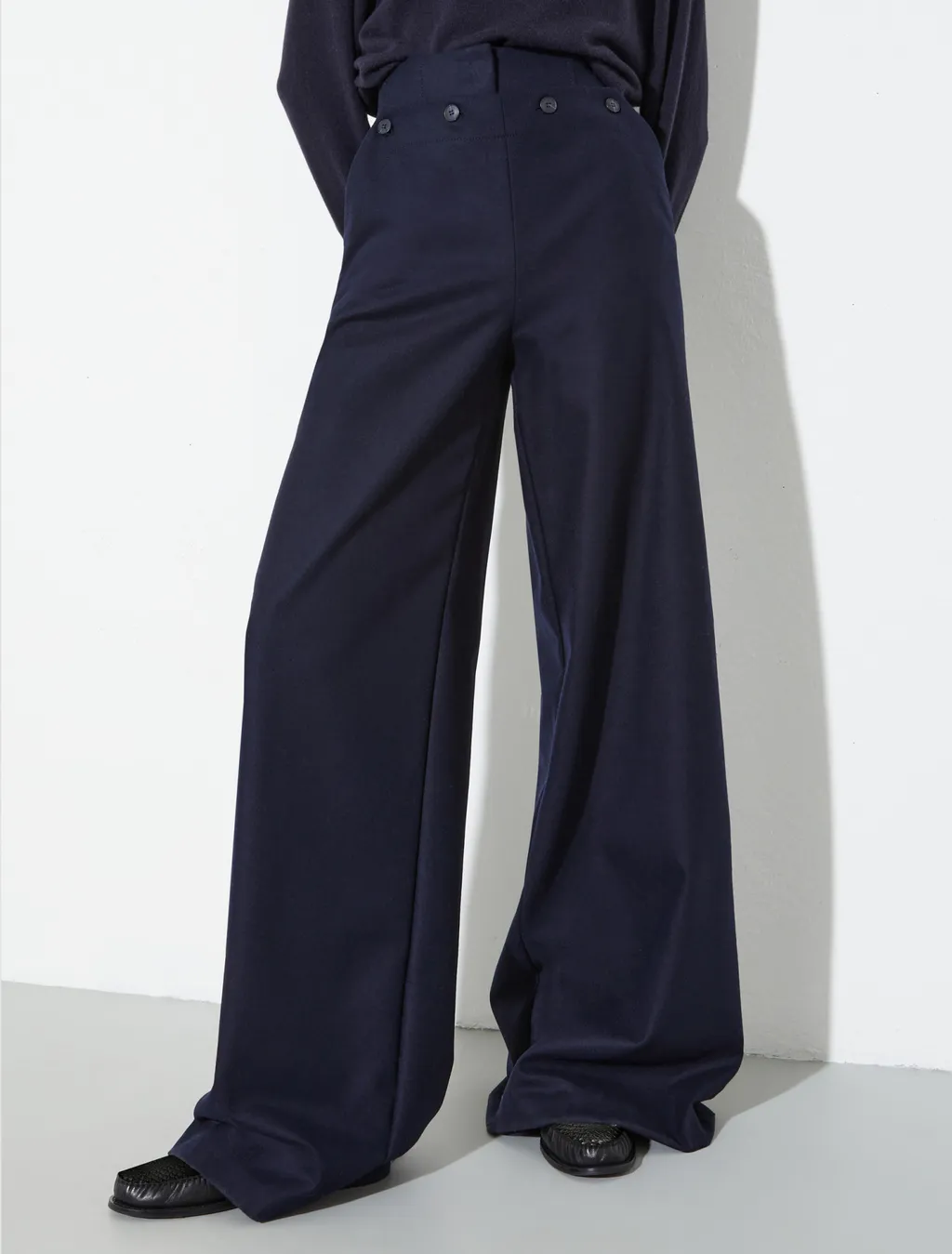 Wide-Leg Wool Casual Pants