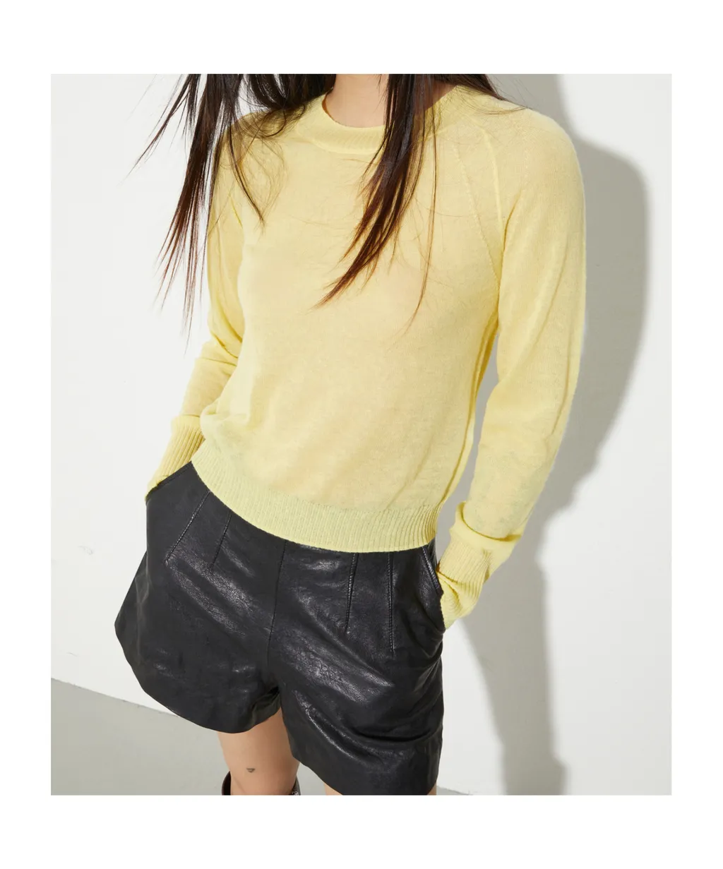 Long-Sleeved Pullover