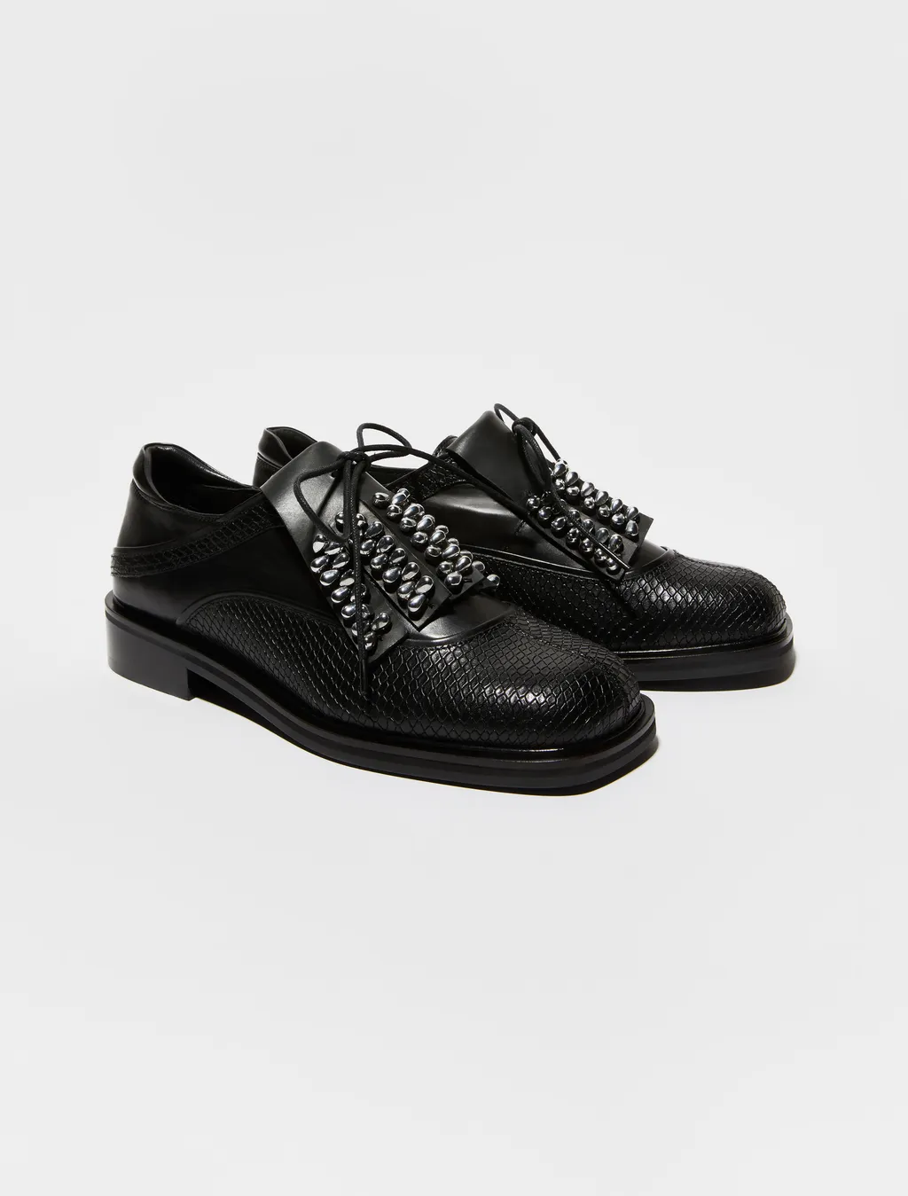 Lace-Up Flat Shoes
